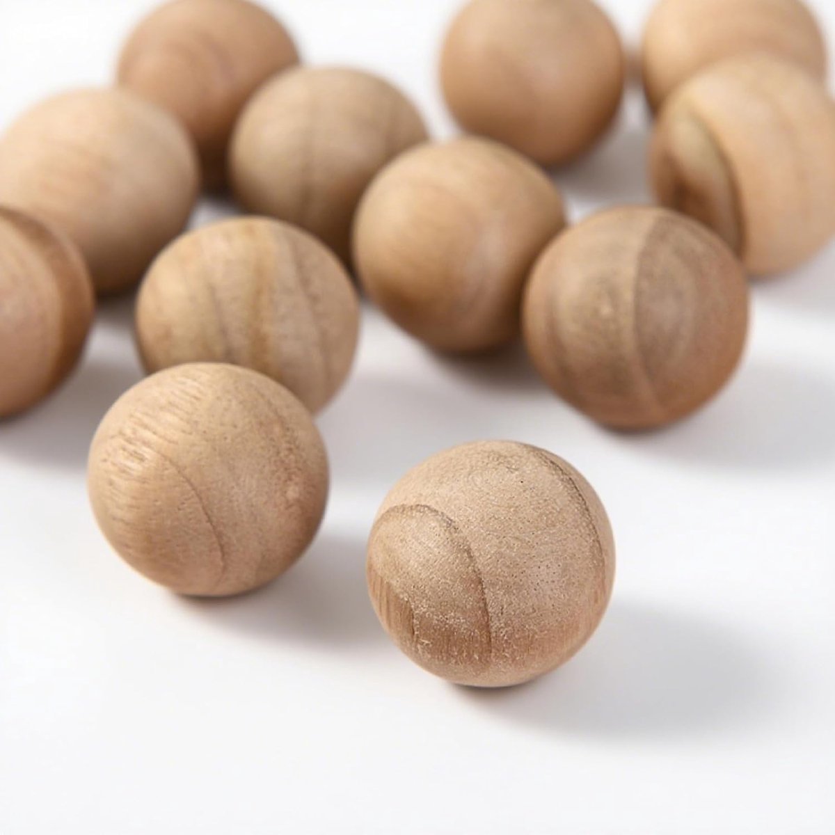 50 stuks mottenballen, sterk ruikend, mottenballen van cederhout, geurballen, mottenbescherming voor kledingkast