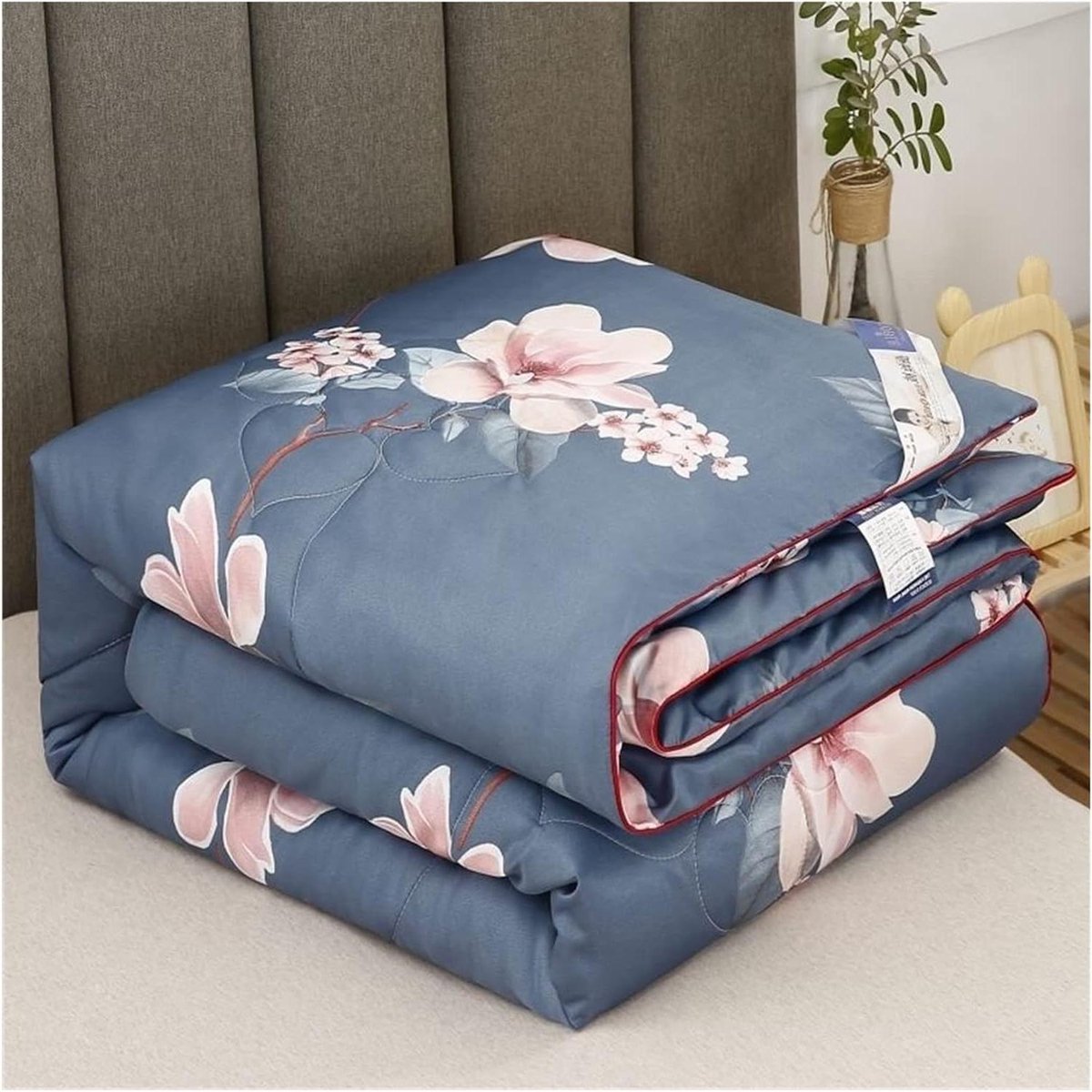 Zomerdekbed - Lichtgewicht dekbed - Comfortabel slapen - Anti-allergie - 150x200cm - Bloem