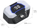 Zwarte en witte powerbank met blauwe LED-rand, digitaal display '88'. Afmetingen 6.2 cm x 4.0 cm x 2.6 cm.