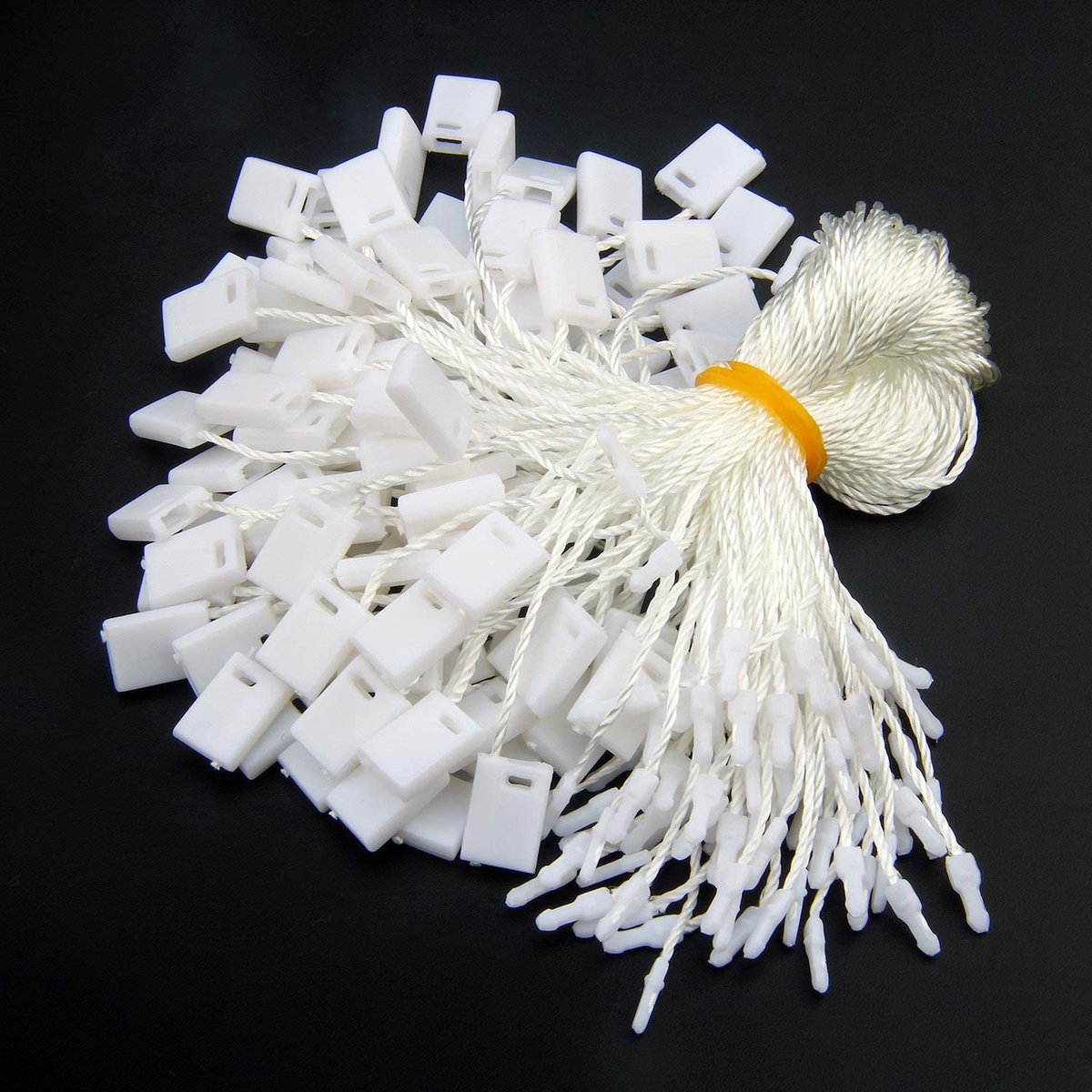 Omgoods - 1000 Stuks Hanglabels met Nylon Koord - Voor Kleding en Bagage