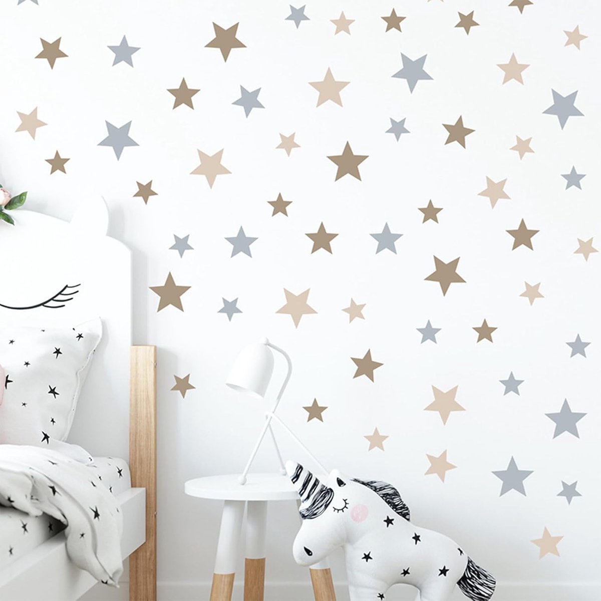 Muurstickers met sterren voor kinderen, decoratieve stickers voor baby- en kinderkamer, 3 verschillende maten, muurstickers voor de decoratie van slaapkamers en meubels, eenvoudig aan te brengen
