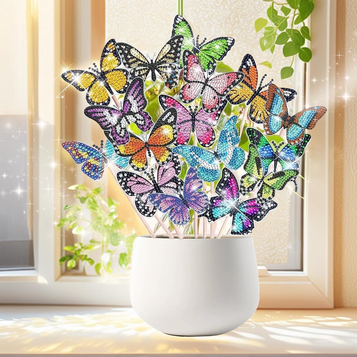 16-delige diamantschilderset met vlindermotieven, knutselset voor alle leeftijden, decoratie voor binnen en buiten in de tuin, met diamantschilderij en kleurrijke vlindermotief