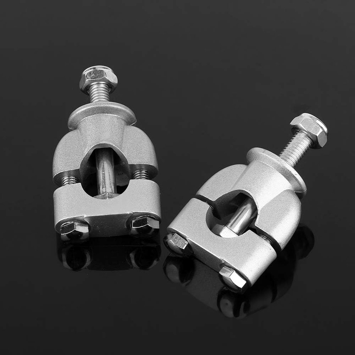 2 Stks Universele 7/8 "Motorbike Stuur Risers Handvat Bar Montage Klemmen Stuur Riser Klem Zilver voor Motorfiets Dirt Bike ATVfor motorfiets bar riser ondersteuning begeleiding 22mm stuur mount