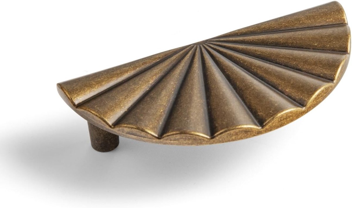 Set van 6 antieke messing kasttrekkers met 2,5 '' gatcentra, premium zinklegering vintage ladetrekkers - klassieke handgreep voor kledingkast, keuken en meubels
