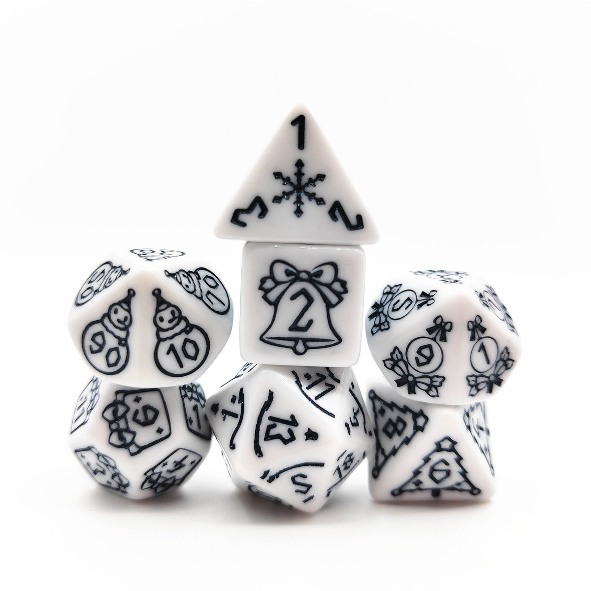 Lapi Toys - Dungeons and Dragons dobbelstenen - D&D dobbelstenen - D&D polydice - 1 set (7 stuks) - Kerst - Met zwarte kerstsymbolen - Acryl - Wit - Zwart