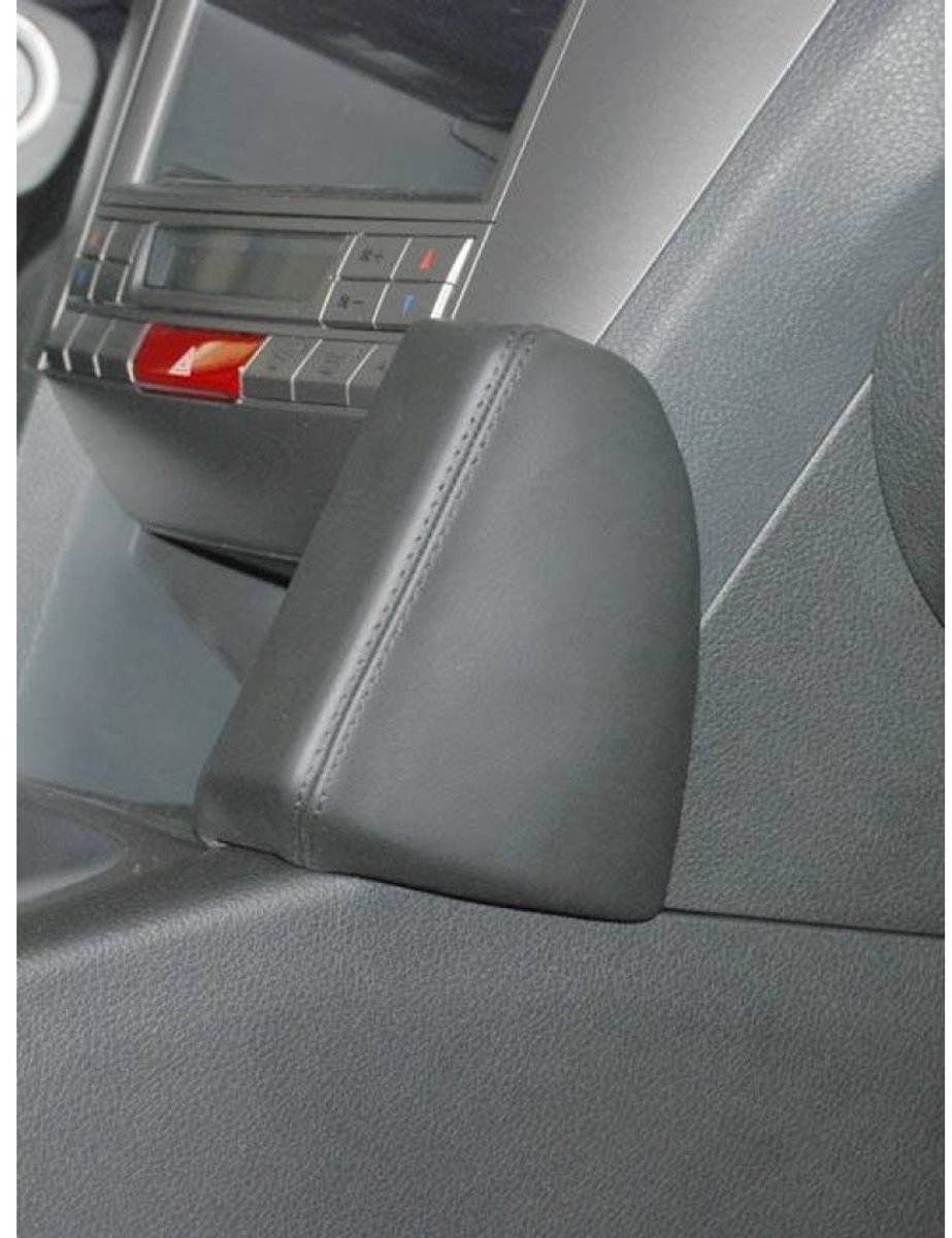 Houder - Subaru Legacy III 09/2009-2014 Kleur: Zwart