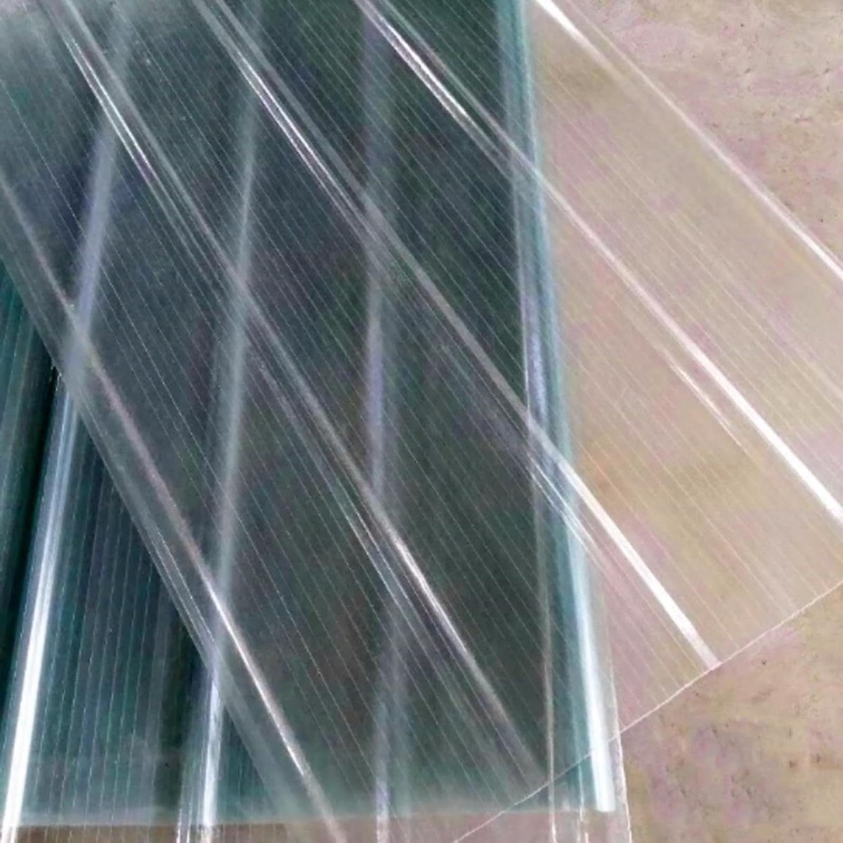 Gegolfde Dakplaten - Dakpanelen Transparant - Buiten Overkapping - Vlamvertragend Materiaal - 15 stuks 09 x 09m - Transparant