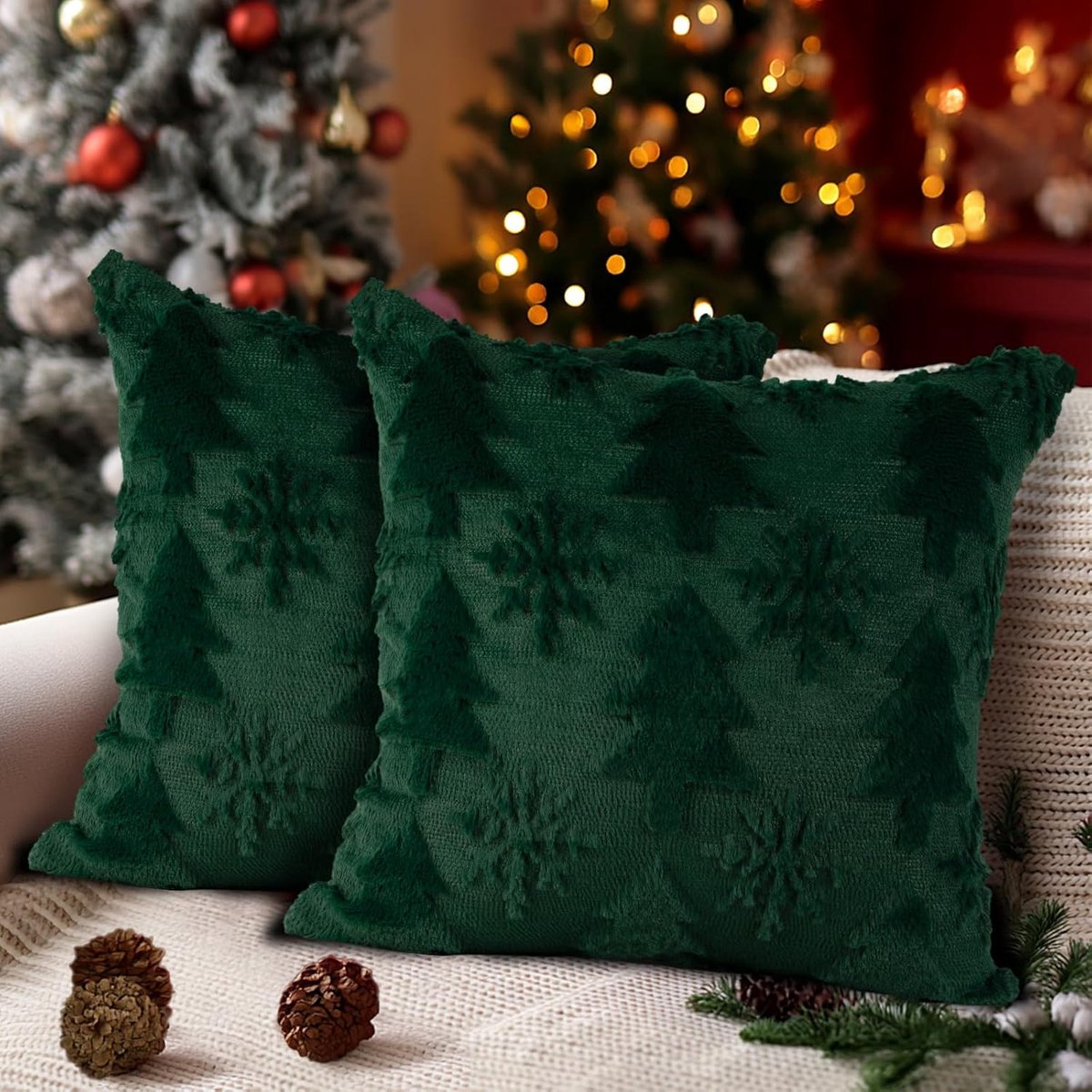 Kussenhoezen Kerst 40 x 40 cm - Velvet - Set van 2 met sneeuwvlokken - Perfect voor sfeervolle kerstdecoratie - ShopVlot