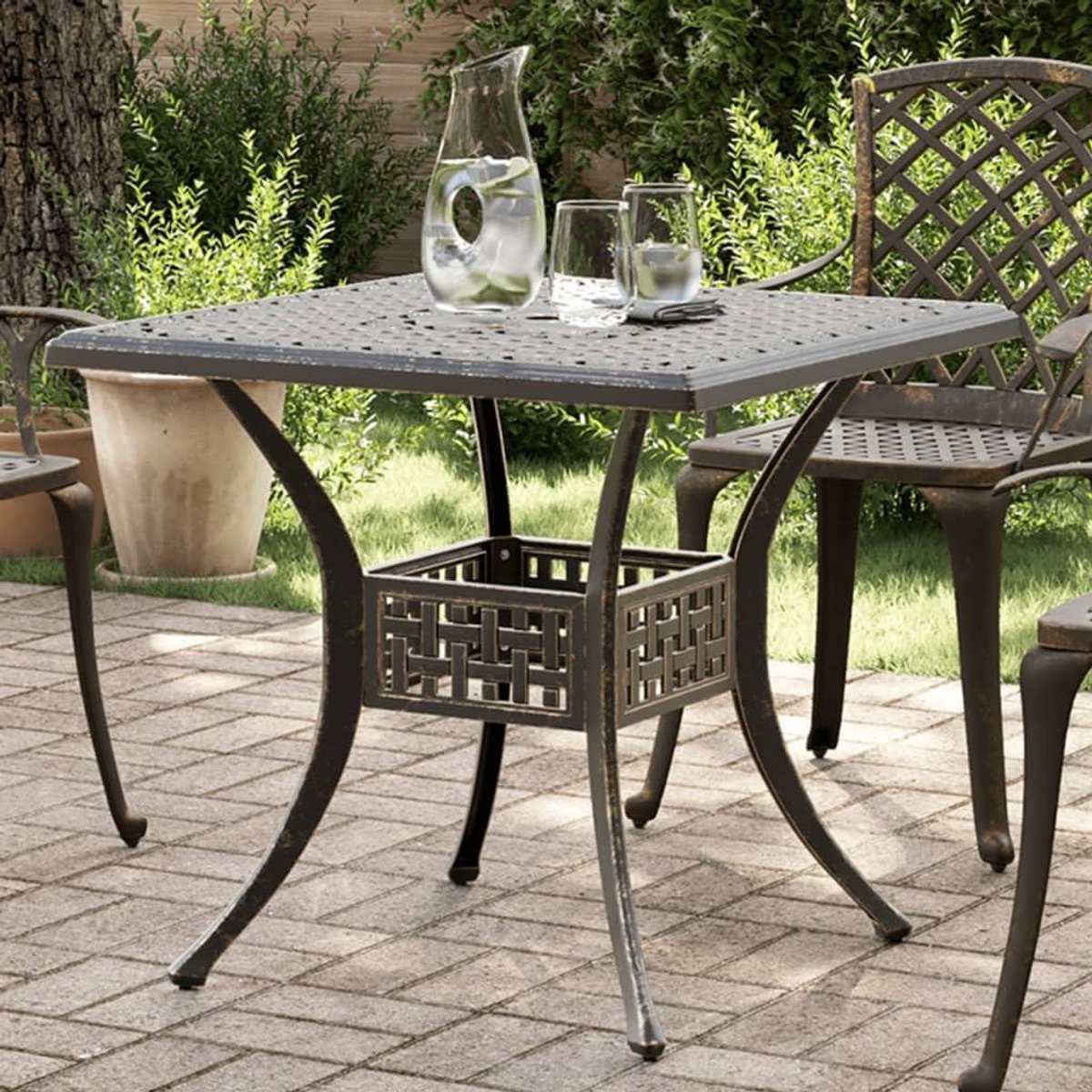 Gegoten Aluminium Tuintafel - Terrastafel Buiten - Buiten Ontspannen - Met Parasolgat - 80 x 80 x 75 cm - Brons