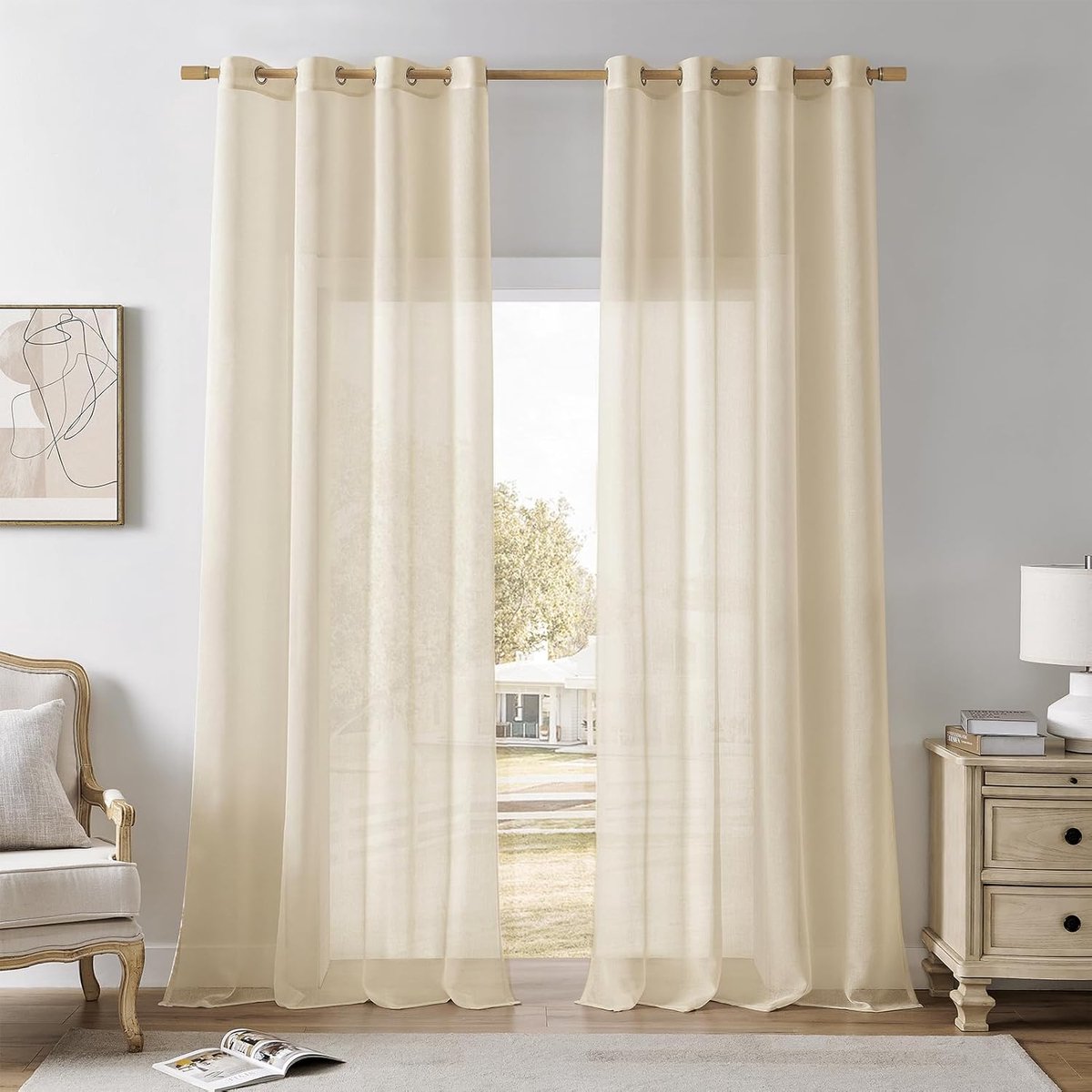 SnelShoppen - Set van 2 Beige Translucente Gordijnen 240 x 140 cm met Oogjes voor Gordijnroede, Duurzaam Polyester, Perfect voor Woonkamer, Slaapkamer