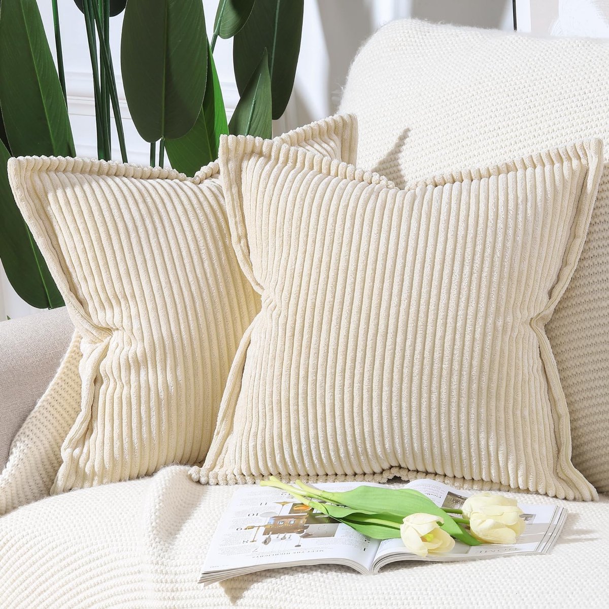 SnelShoppen - Set van 2 Corduroy Boho Kussenhoezen met Franje - Zacht Decoratief Kussen voor Bank en Slaapkamer - 50x50cm Beige