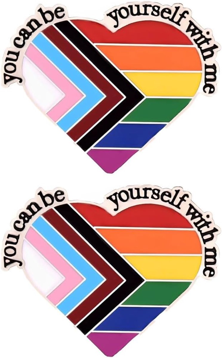 reversspelden, emaille, regenbooghart, met opschrift "You can be yourself with me", gadget LGBTQ+ voor kleding, rugzakken en tassen
