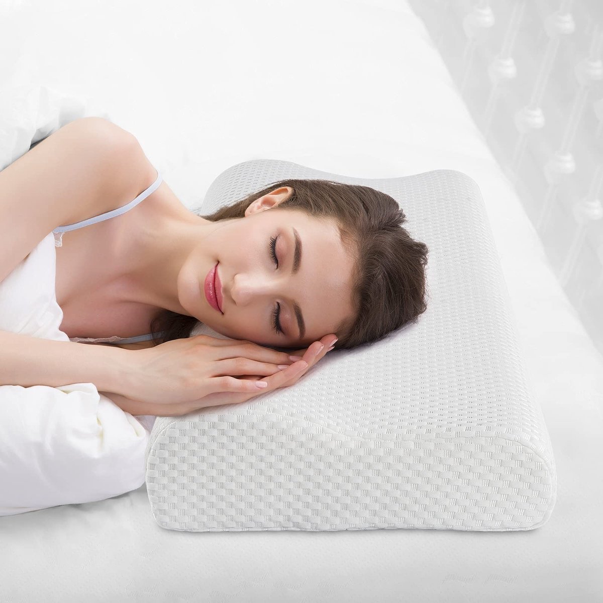 Omgoods - Ergonomisch Hoofdkussen van Geheugenfoam voor Zij- en Rugslapers