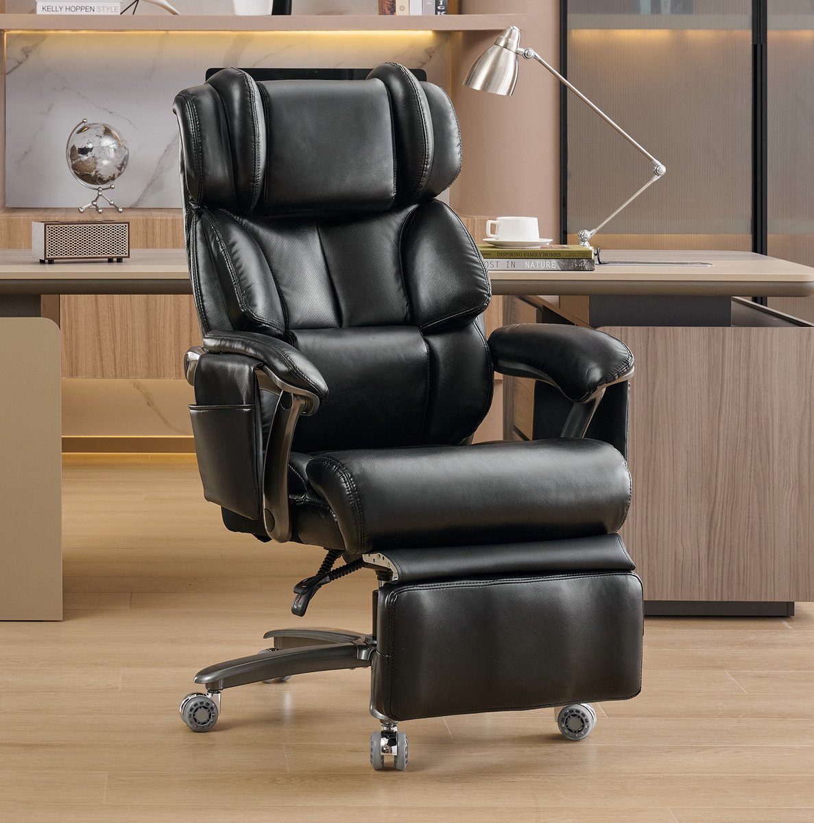 REDOM - Ergonomische bureaustoel - Massage- en verwarmingsfunctie - Verstelbare rugleuning met voetsteun - Draaibaar - Kunstleer - Zwart - 88 x 70 x 112,5 cm