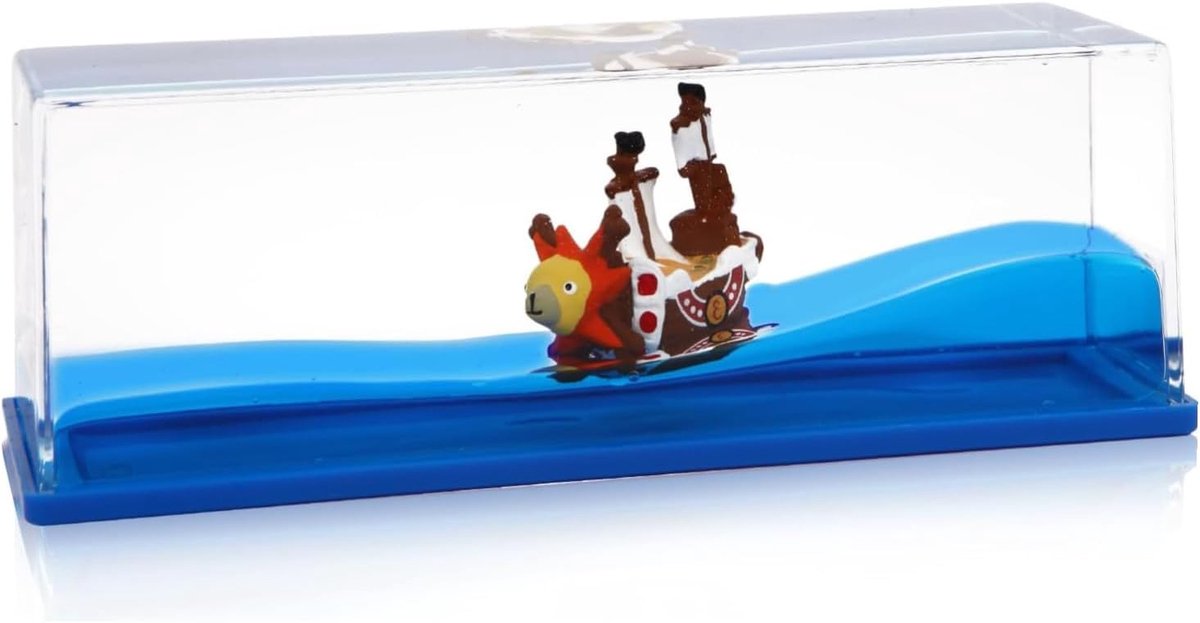 Flessen, onzinkbare boot in een doos voor tafeldecoratie en verjaardagscadeaus