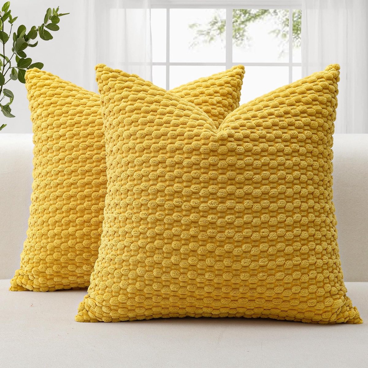 Omgoods - Set van 2 Corduroy Kussenhoezen 40 x 40 cm in Mosterdgeel