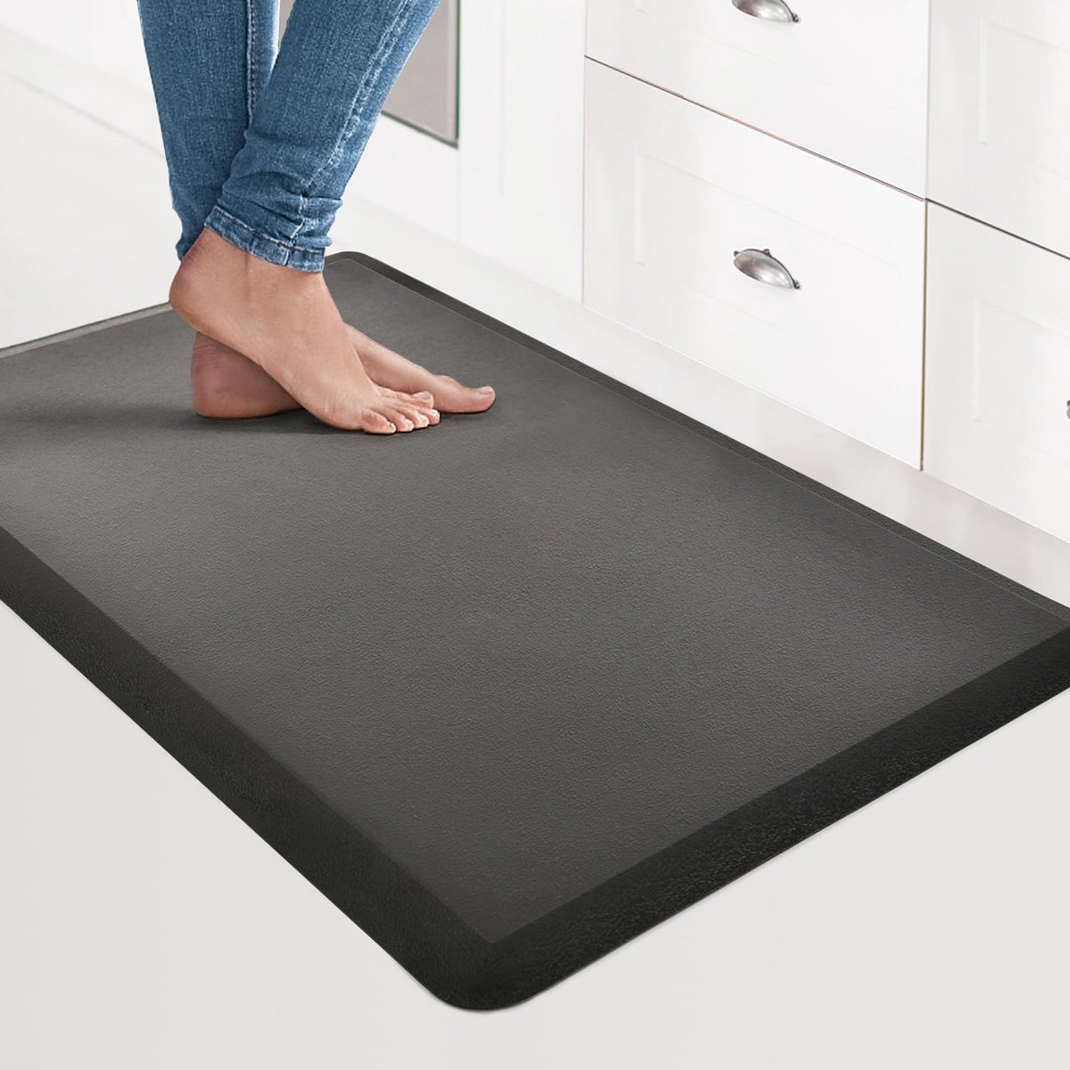 Omgoods - Ergonomische Anti-Vermoeidheidsmat 44 x 71 cm - Zwart Comfort Kussen