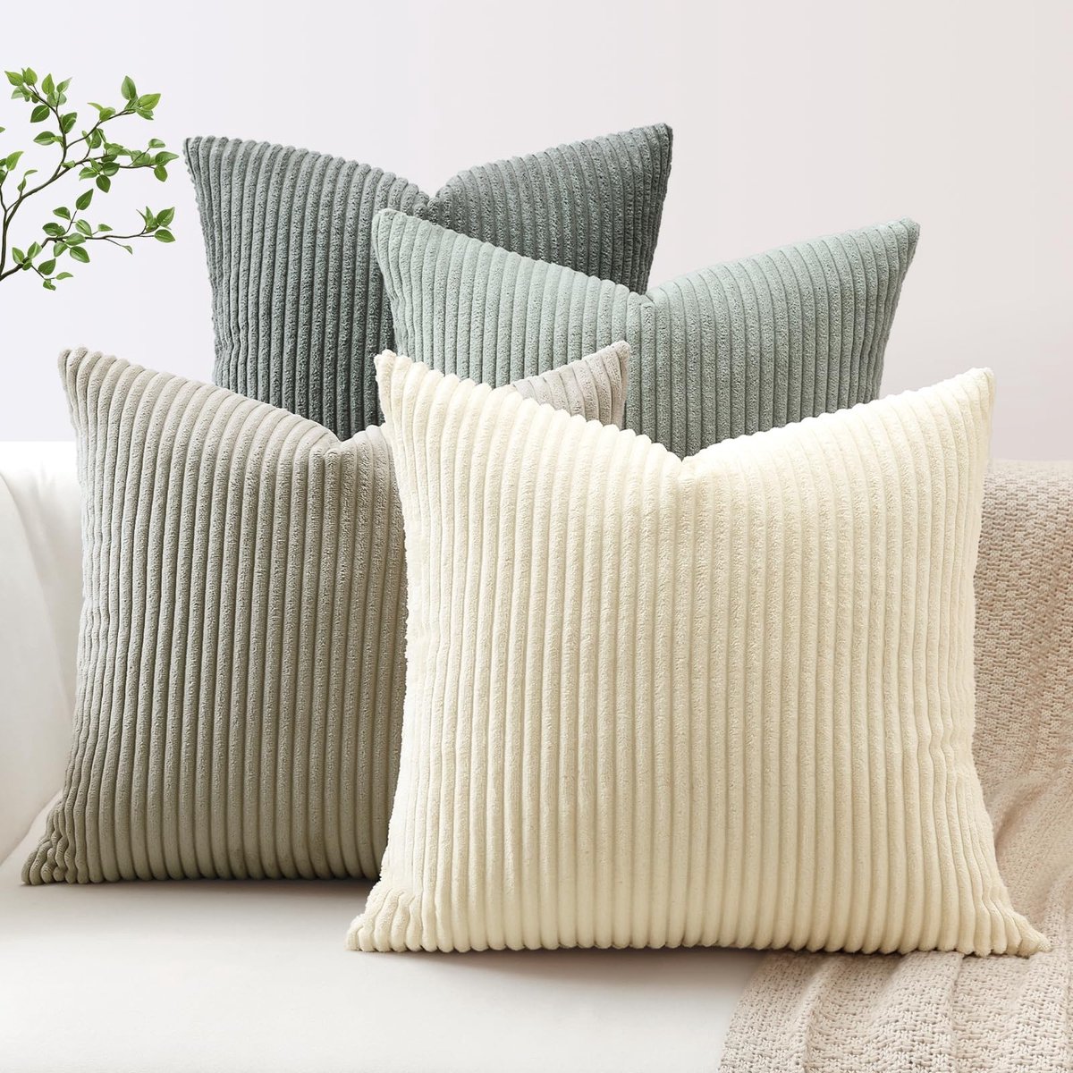 Omgoods - Set van 4 Corduroy Kussenhoezen 50 x 50 cm Grijs-Creme