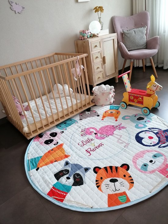 Tapis De Jeu Bebe Animaux Mignons Avec Enfants Couleurs Tapis De Jeu Bebe Joli Bol Com