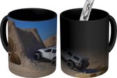 Magische Mok - Foto op Warmte Mok - Jeep Wrangler - Heuvel - Actie - 350 ML