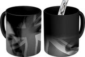 Magische Mok - Foto op Warmte Mok - Vlag van het Verenigd Koninkrijk - zwart wit - 350 ML