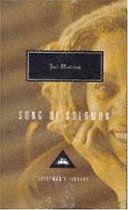 Boekomslag van 'Song of Solomon' door Toni Morrison. Beige met bruine accenten en tekst.