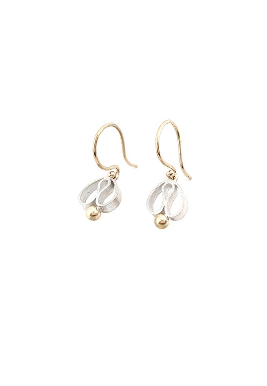 Oorhangers - Oorbellen -  vanNienke® Tulpjes! - zilveren hangers met gouden oorhaken - 13mm lang