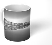 Mok - Weerspiegeling van Lyon in het water - zwart wit - 350 ML - Beker