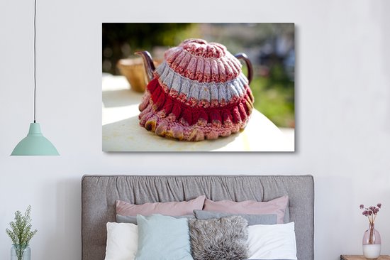 Tableau sur toile Thé cosy au-dessus d'une théière violette - 150x100 cm - Décoration murale