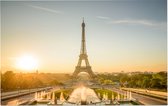 Fonteinen voor de Eiffeltoren in zomers Parijs - Foto op Forex - 120 x 80 cm