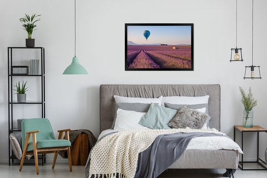 Affiche avec cadre Montgolfière - Fleurs - Berg - Lavande - 120x80 cm