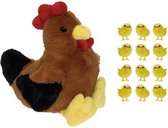 Pluche bruine kippen/hanen knuffel van 25 cm met 12x stuks mini kuikentjes 3,5 cm - Paas/pasen decoratie