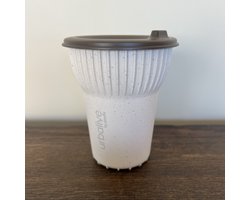 Duurzame, herbruikbare beker met natuurlijk pigment van koffiedik