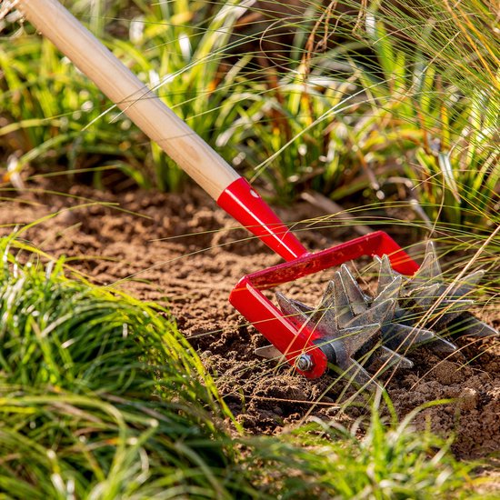 KADAX Sterfrees, tuinfrees van metaal, verkruimelaar voor het losmaken van de grond, cultivator voor tuin, gazon, onkruid, rolhak, rolkultivator, grondventilator (met 6 sterren, houten steel) van Merkloos	 — afbeelding 4