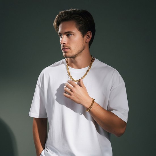 Essentials | Collier à maille forçat couleur or 12 mm