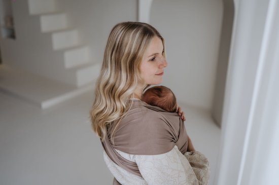 Rekbare draagdoek - Pure Baby Love - Taupe van Pure Baby Love — afbeelding 4
