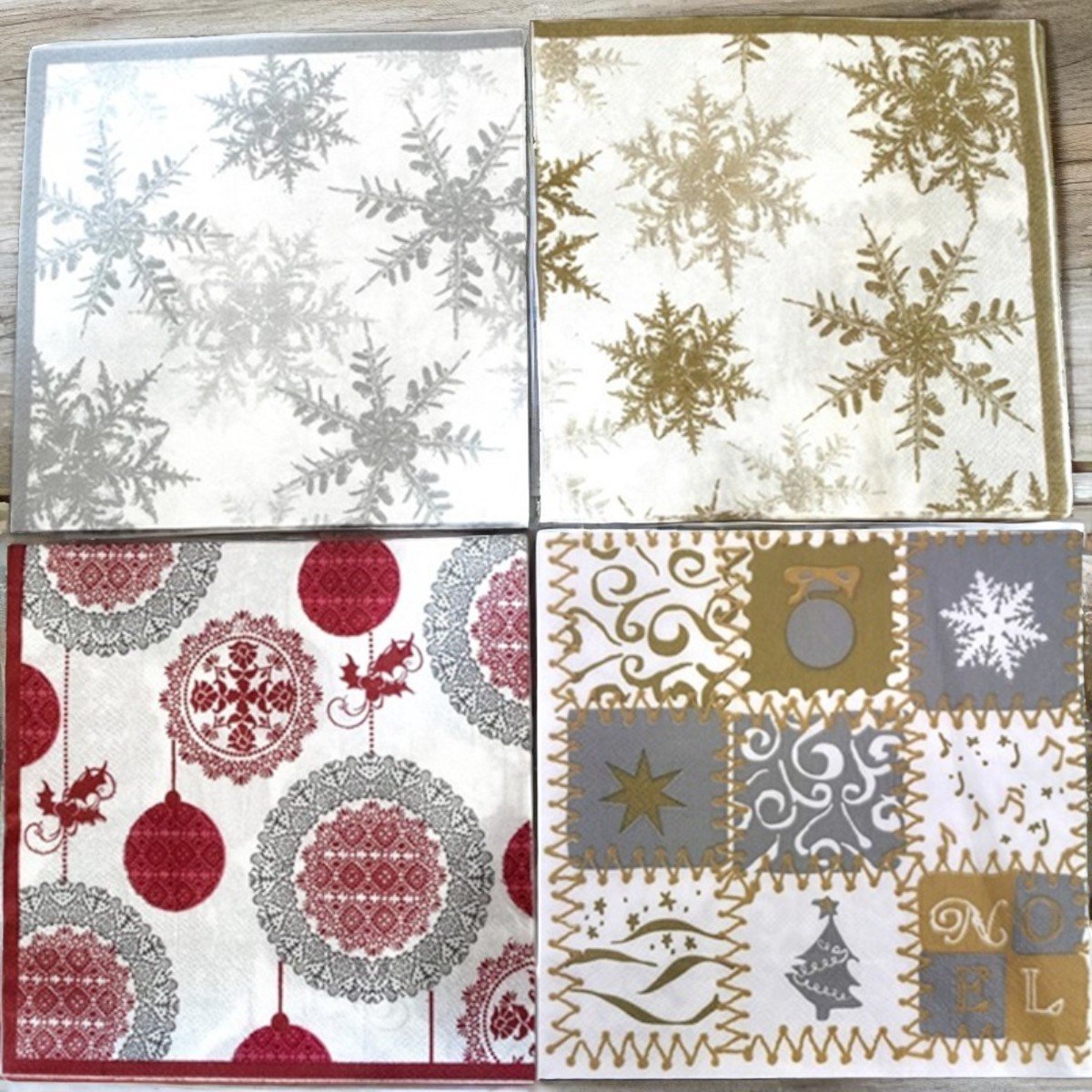 Image of 4 sets luxe kerstservetten met sneeuwvlokken, ballen en patchwork – 33x33 cm