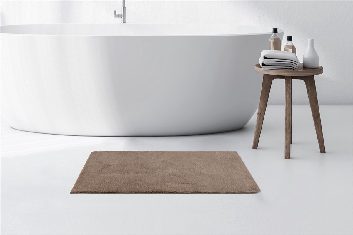 Floraya - Badmat - Fluffy Light- Hoogpolig - Taupe - 50x90cm - Antislip