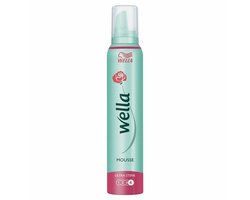 Wella - Ultra Sterk Haarmousse - 3 x 200 ml - Voordeelverpakking