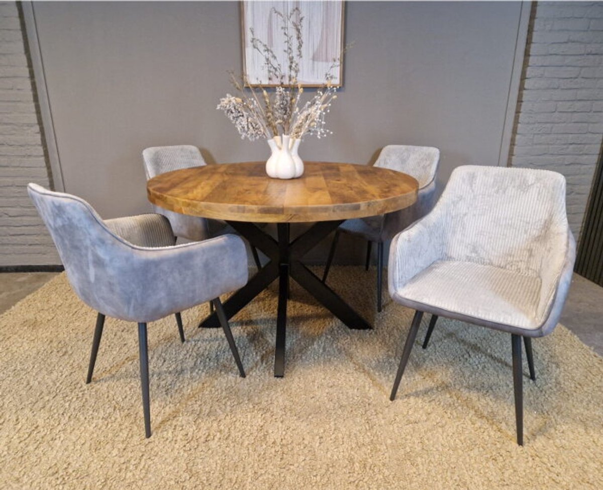 Meubelplaats Combideal eetkamerset: ronde eettafel Mangohout 120 cm met 4 Kreta eetkamerstoelen met armleuning - ribstof Lichtgrijs
