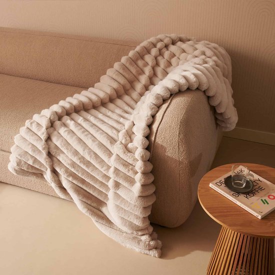 Duux Yentl Striped Elektrisch Warmtedeken 200x200 Cm - 9 Standen Grijs 6908a3a70ef8364eb30d90e9
