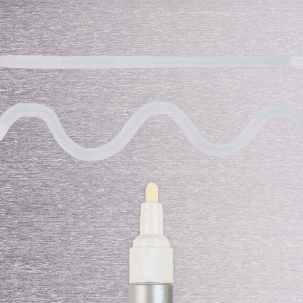Sakura Laag Halogeen Verfmarker Wit - 2mm