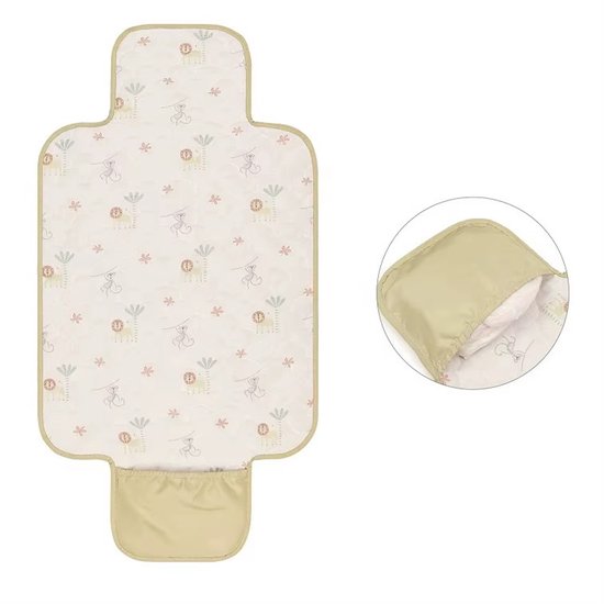 Baby Verschoonmatje Groot 87x47 cm - Licht olijfgroen / Groenbeige met jungleprint - Mag in de wasmachine van Yuna&Co — afbeelding 4