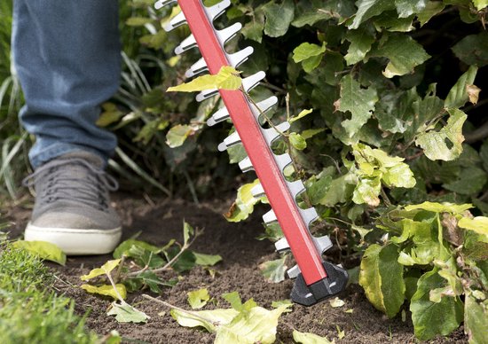SKIL Heggenschaar Accu 20V - Meslengte 55cm - Tot 2cm Snoeien - Accu Heggenschaar Voor Heggen & Struiken - Koolstofstaal - Inclusief Mesbeschermer & Opslaghaak - Geleverd Zonder Accu - Skil 0429 CA van SKIL — afbeelding 4