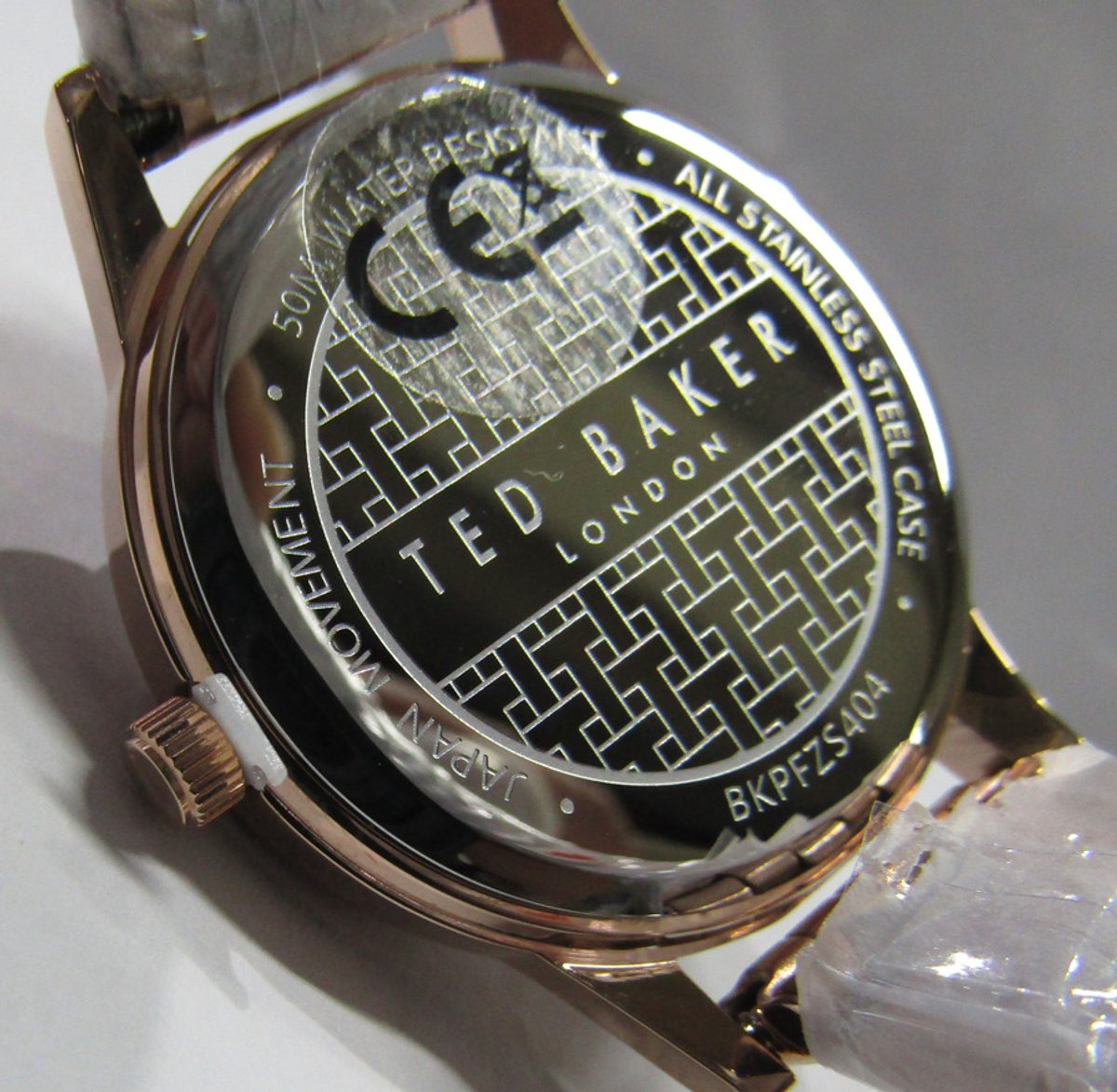 Ted Baker Fitzrovia Fashion Kwarts Analoog Horloge Roségouden Toon Case: 100% Roestvrij Staal | Armband: 100% Roestvrij Staal 34 mm BKPFZS404W0, BKPFZS405W0