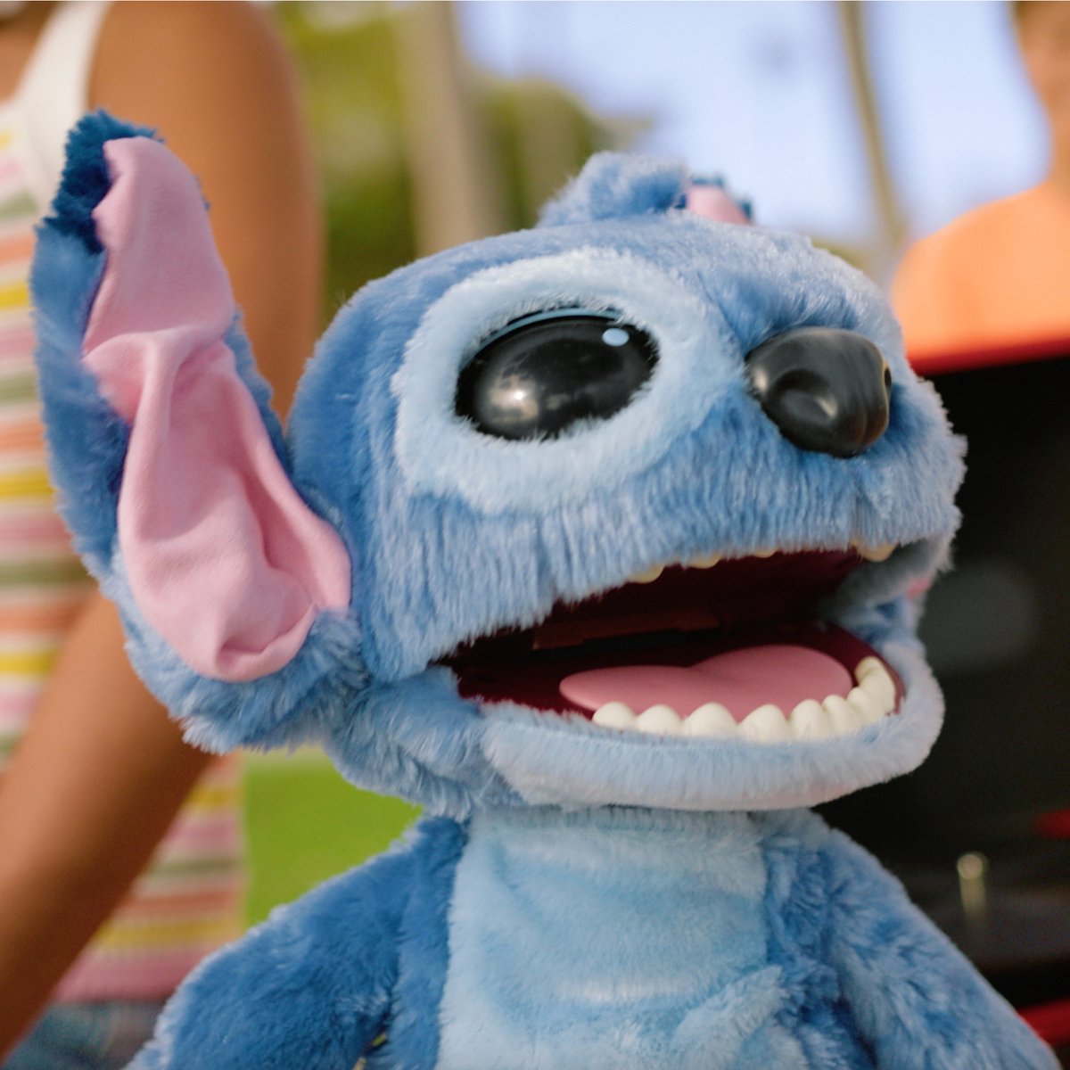 Disney Stitch - Ultimate Stitch - Interactieve pluchen knuffel - Brabbelt zijn Stitch taal, danst, zingt en beweegt — afbeelding 9
