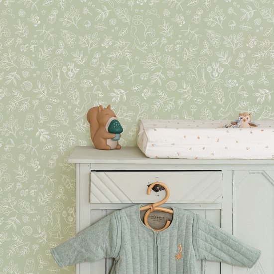 Bosdieren behang babykamer