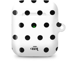 xoxo Wildhearts hoesje geschikt voor AirPods 1 & 2 - Polka Dots (Wit) - Ook als telefoonhoesje verkrijgbaar - schokbestendige case - koptelefoonhoesje - Beschermhoes met stippenpatroon - Wit met zwart stippen