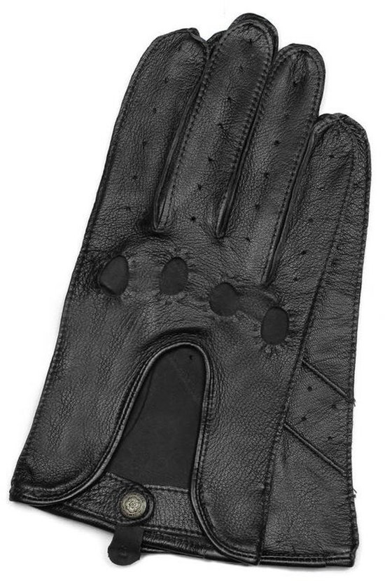 Zwarte leren rijhandschoenen met perforaties op de vingers en knokkelgaten. Een drukknoopsluiting bovenaan.