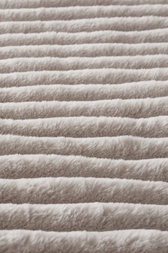 Rivièra Maison Furry Stripes dekbedovertrek - Tweepersoons - 200 x 200/220 cm - Gebroken wit van Merkloos — afbeelding 5